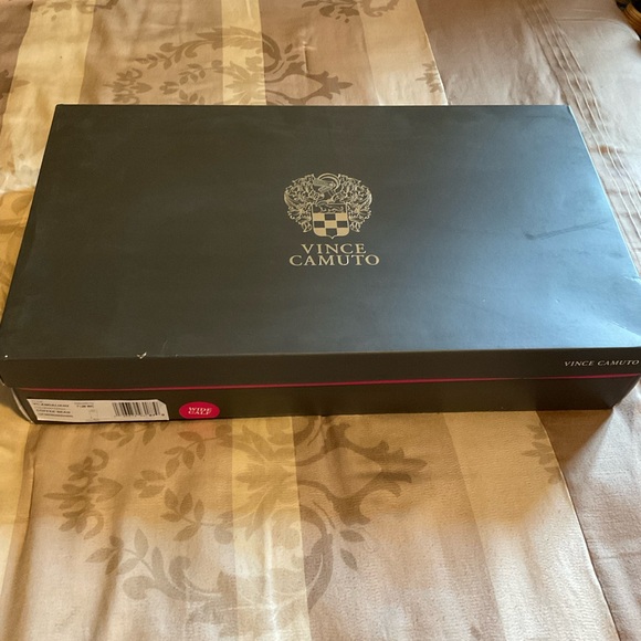 Vince Camuto Andalian 2 Brown Leather & Suede Knee High Boots | 7.5M Wide Calf N - Picture 8 of 8